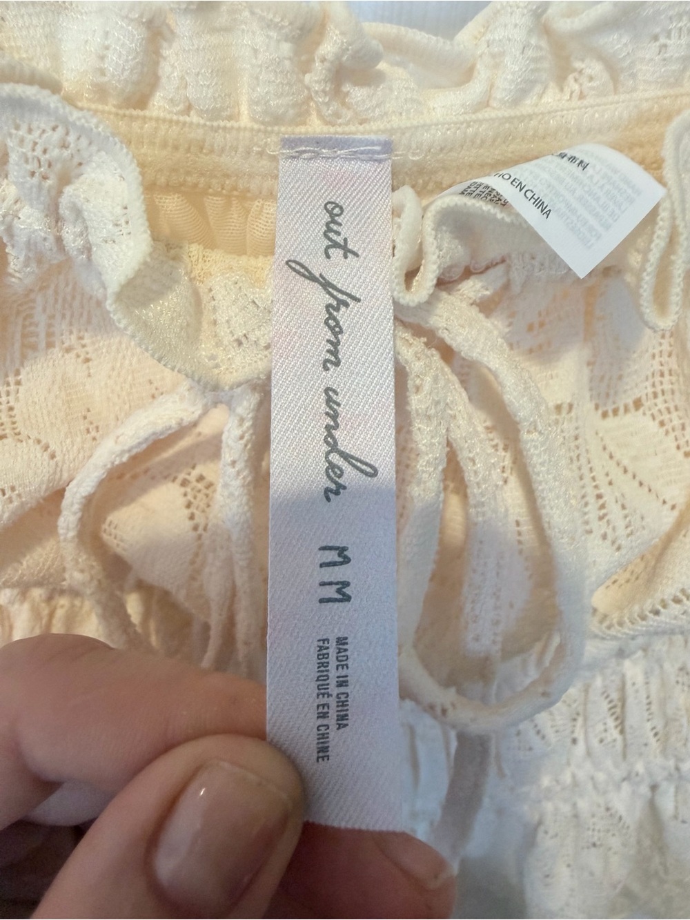 UO Out from Under Ruched & Ruffled Strapless Tube Top - Picture 3 of 5